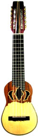 Charango de concierto en madera Jarca. Tallado Armadillo
